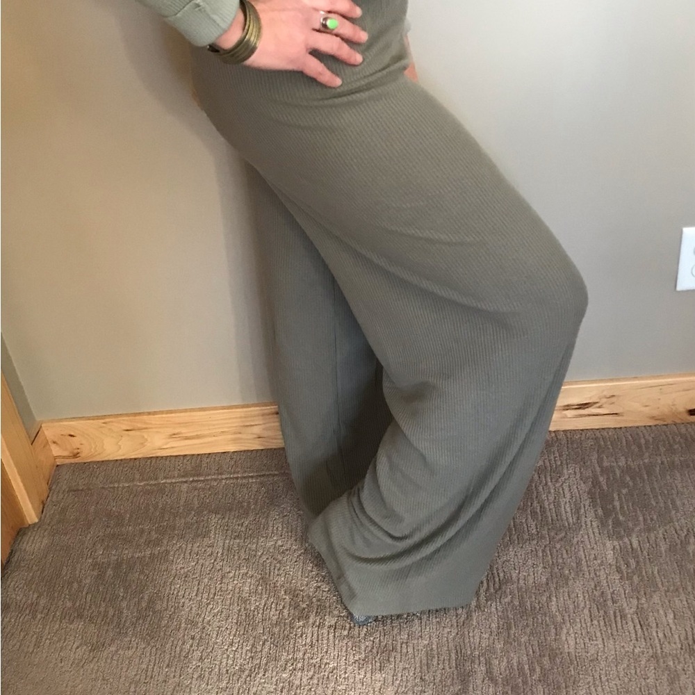 NWT Project Social T Women’s Wide Leg Rib Pants Sz M